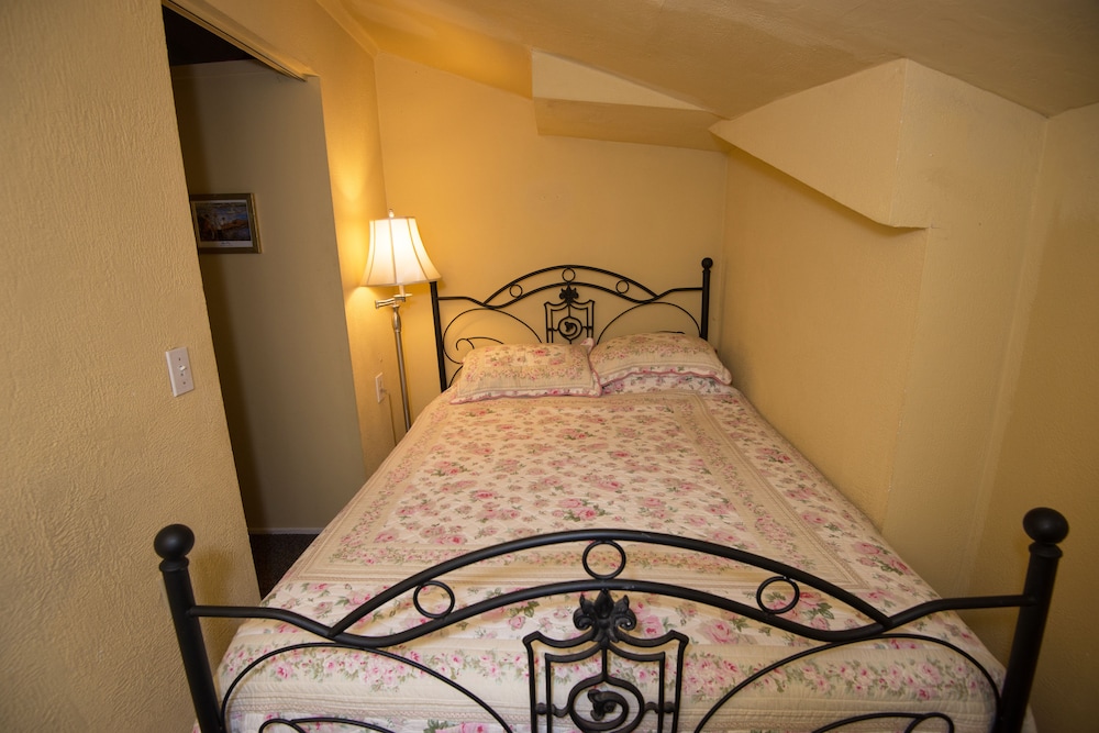River View Garden Resort - photo 8