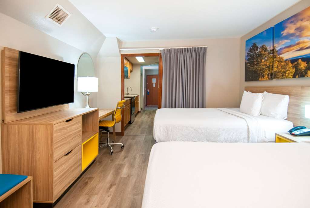 Days Inn by Wyndham Suites San Antonio North Stone Oak - photo 26