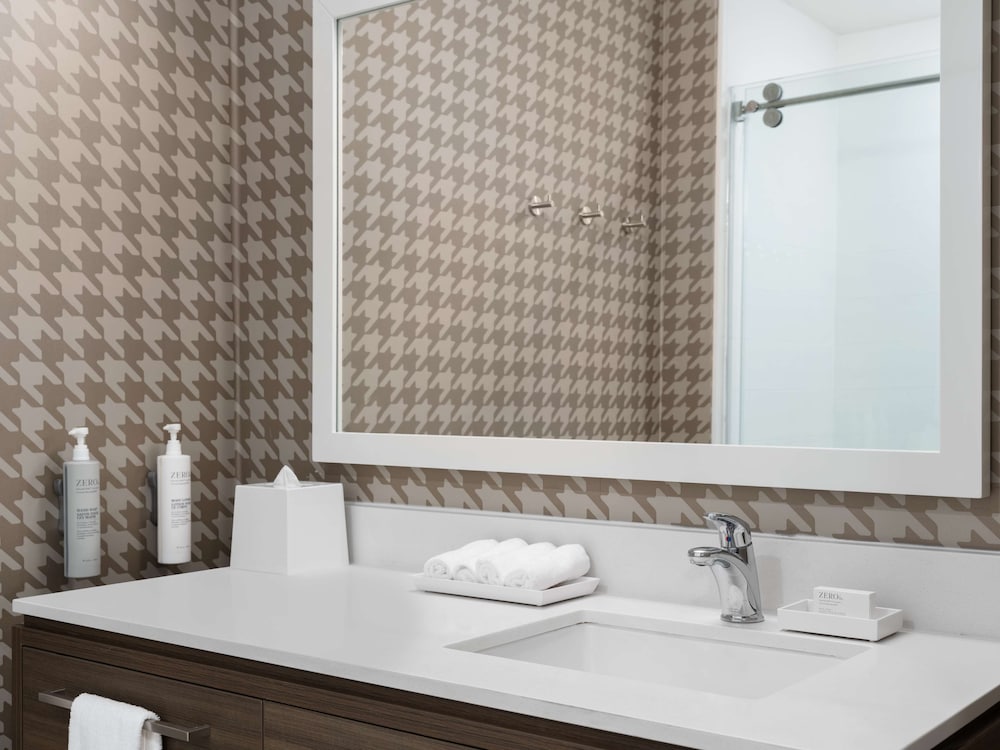 Home2 Suites by Hilton Brownsburg - photo 24