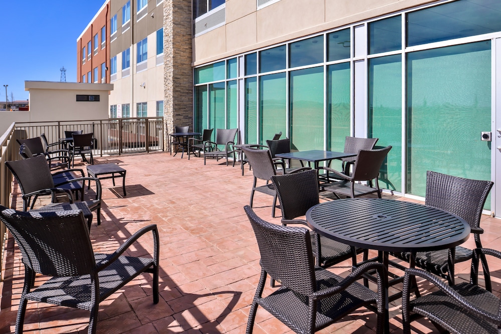Holiday Inn Express & Suites Van Horn by IHG - photo 37