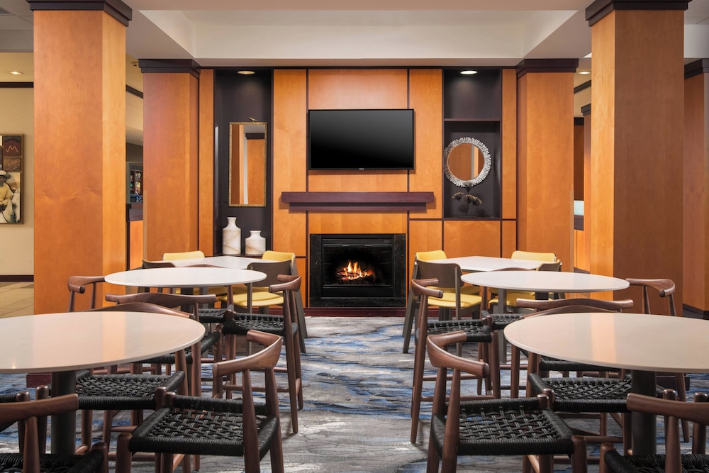 Fairfield Inn & Suites Chattanooga I 24 Lookout Mountain - photo 25