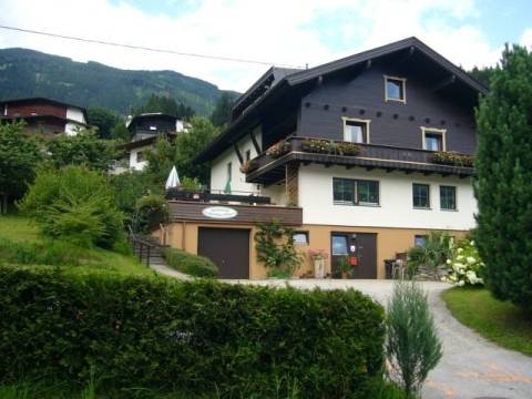 Alpenhaus Pfister in Fuegen, Austria