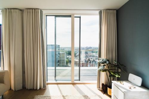 Penthouse at the Chocolate Box — 4-Star Luxury Hotel in Bournemouth, United Kingdom