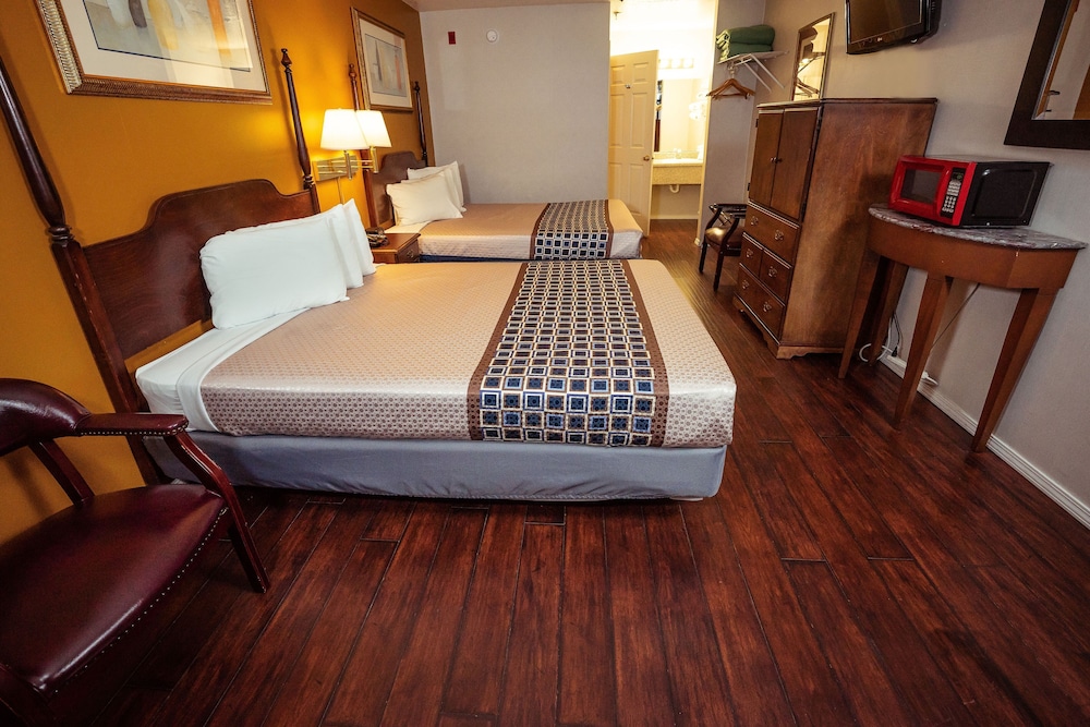 Branson King Resort and Suites - photo 17