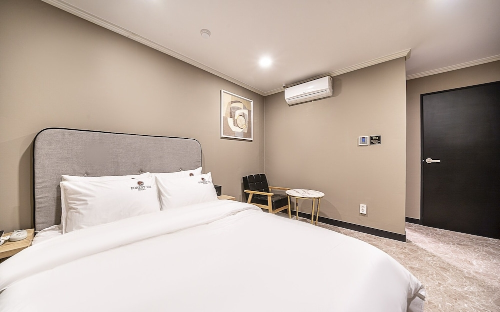 Gimhae Buwondong Forest 701 Hotel in Kimhae, South Korea