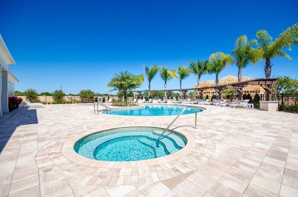 West Lucaya Resort 3 Bedroom Vacation Townhome - featured photo
