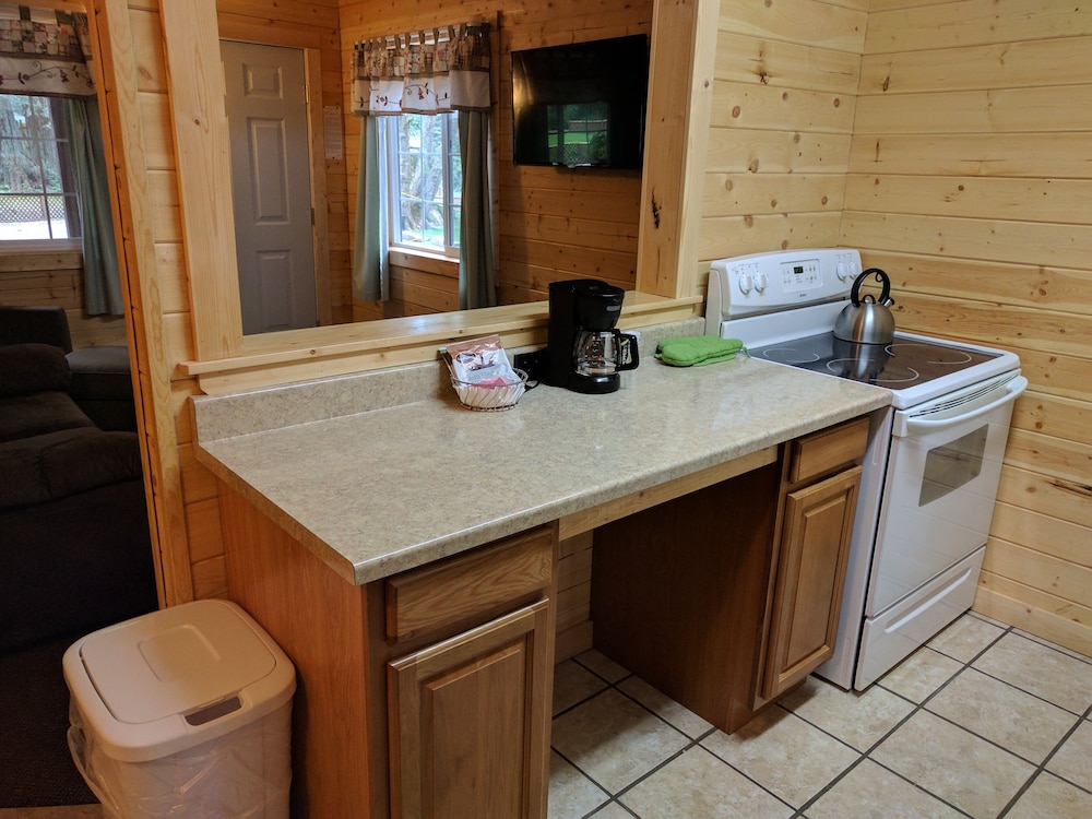 Emerald Forest Cabins - photo 47