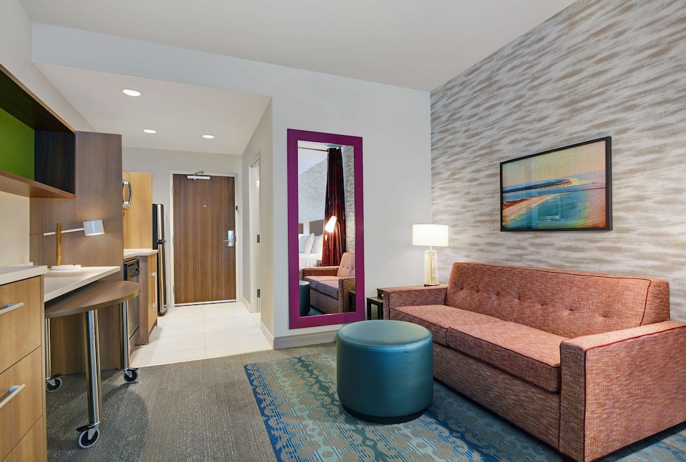 Home2 Suites by Hilton Panama City Beach FL - photo 14