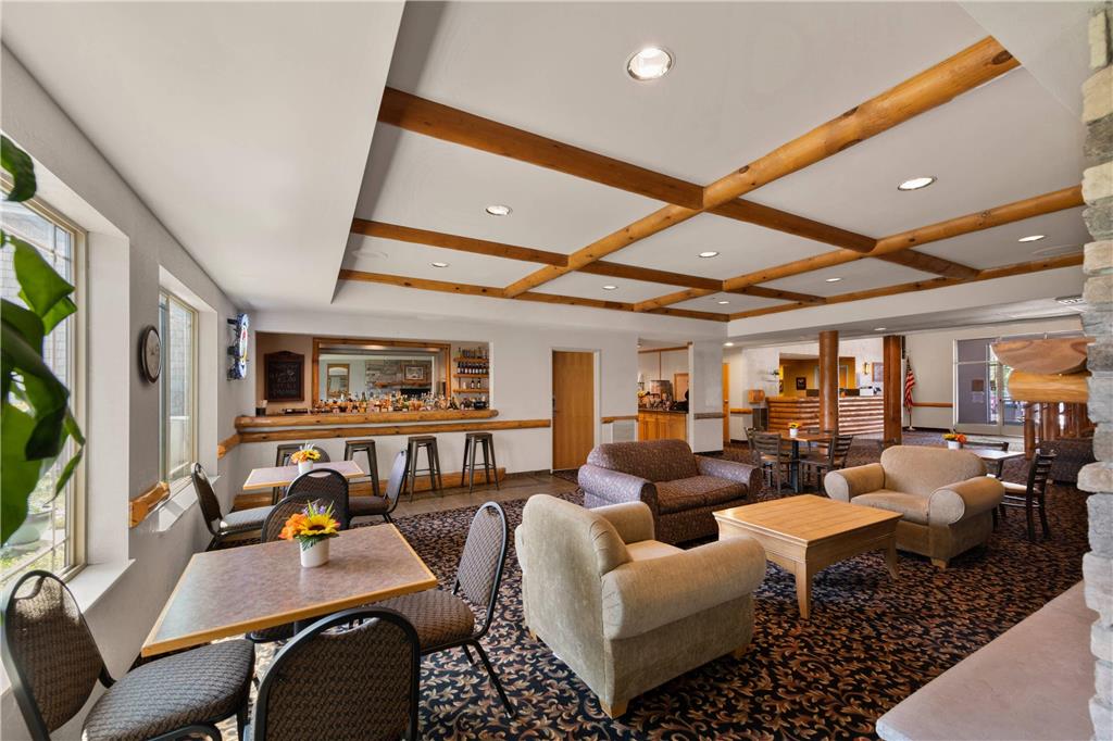 Rodeway Inn & Suites Tomahawk - photo 34