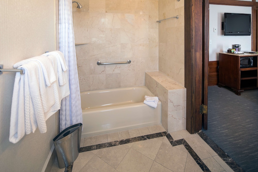Seelbach Hilton Louisville Downtown - photo 29