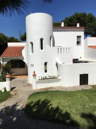 Vale Do Lobo 935 in Loule, Portugal