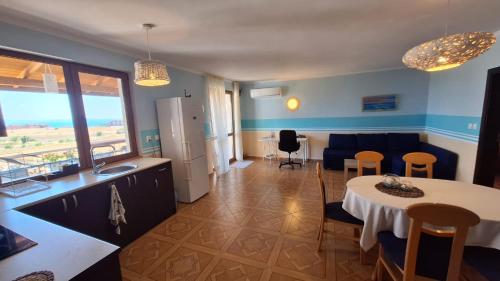 COCO Coworking & Coliving — 4-Star Luxury Hotel in Aheloy, Bulgaria