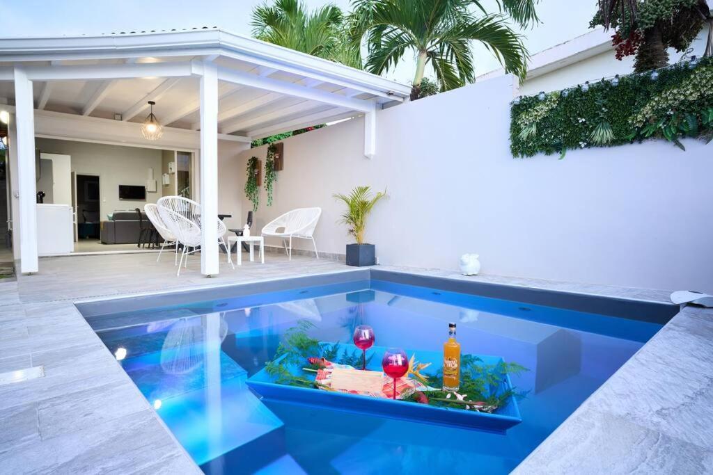 Le Ti Bourgeois — 4-Star Luxury Hotel in Ducos, Martinique