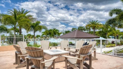 Solara Resort Lakeview Pool Villa 2105 - photo 37