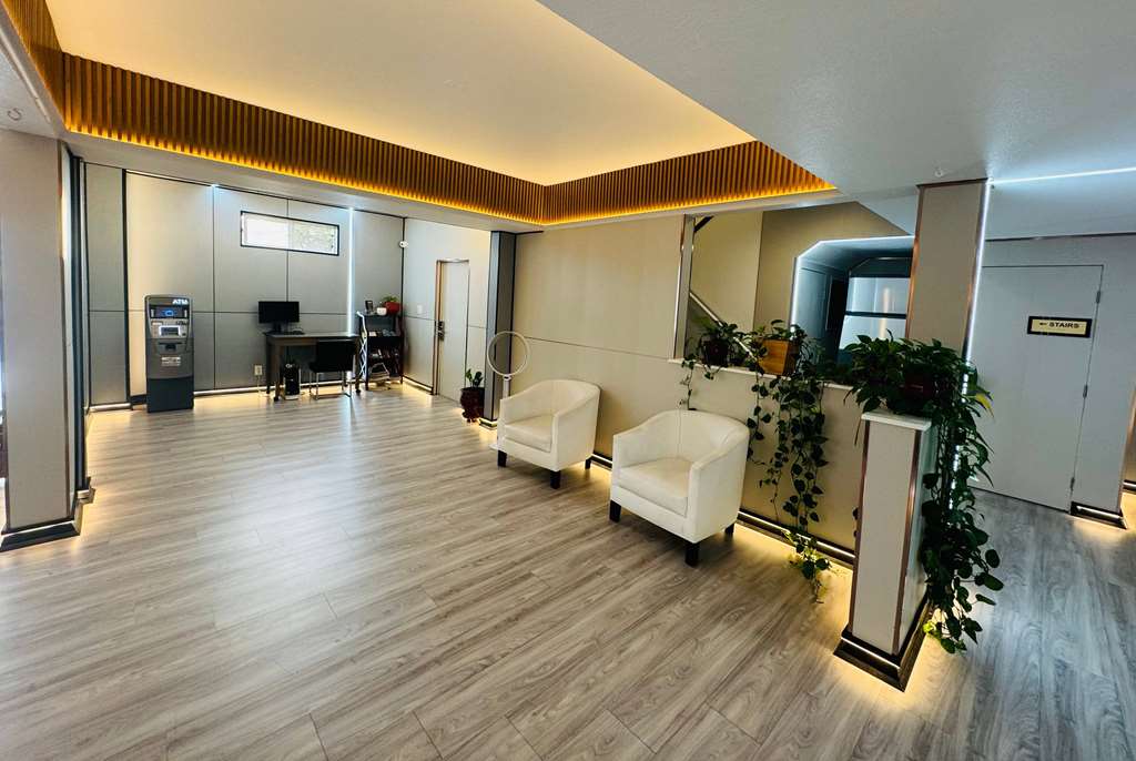 Ramada by Wyndham San Diego Airport - photo 3