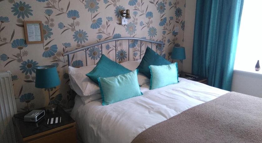 Ellan Vannin Guest House — 4-Star Luxury Hotel in Blackpool, United Kingdom