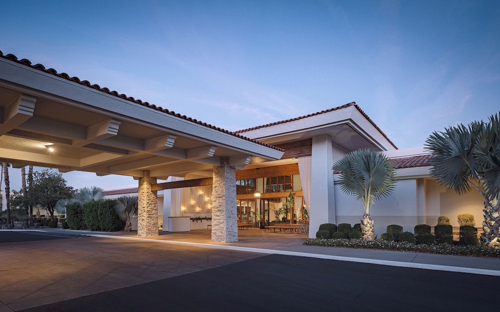 The Scott Resort & Spa - photo 44