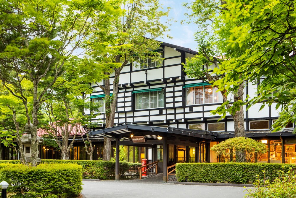Mampei Hotel - carbon neutral hotel in Nagano