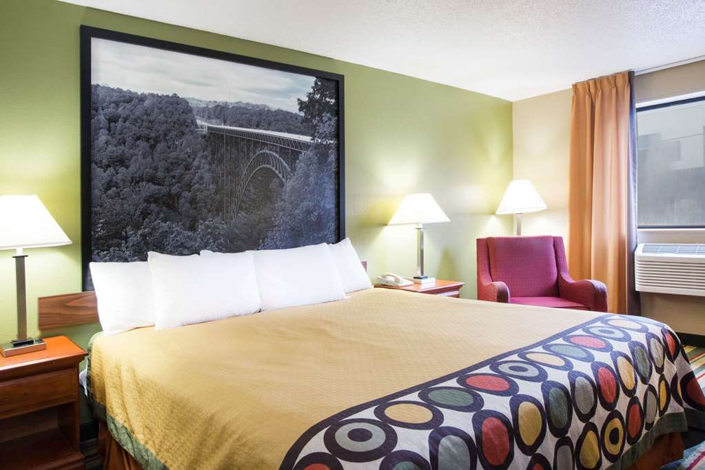 Spark by Hilton Beckley - photo 4