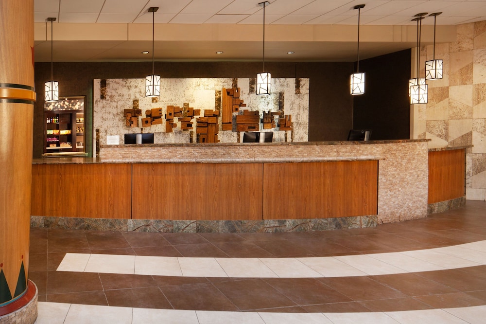 Sheraton Anchorage Hotel - photo 9