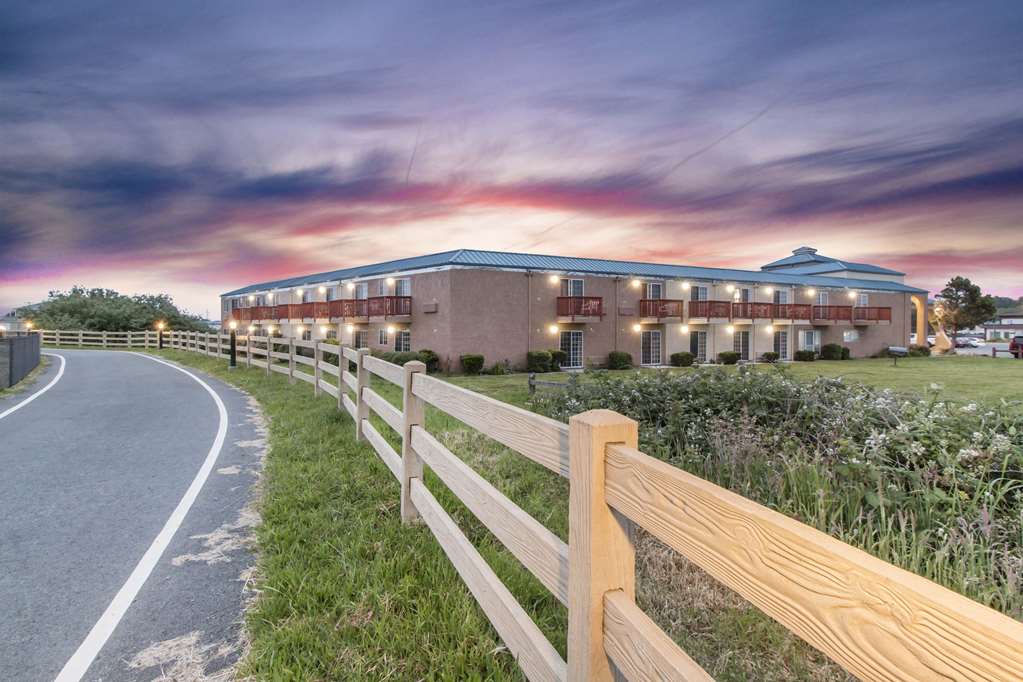 Quality Inn & Suites Crescent City Redwood Coast - photo 3