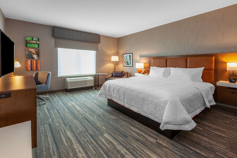 Hampton Inn & Suites Bloomfield Hills Detroit - photo 8