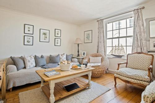 Central Lymington Retreat in Lymington, United Kingdom