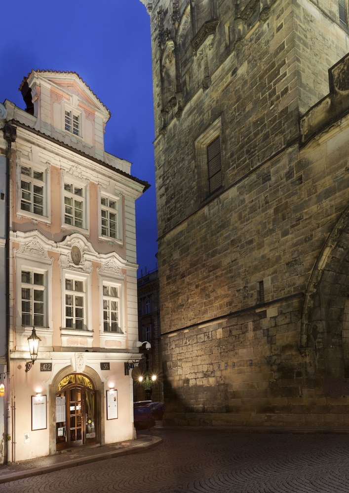 Hotel Pod Vezi - carbon neutral hotel in Prague