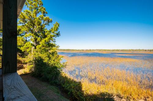 Intracoastal Views by Oak Island Accommodations - photo 11