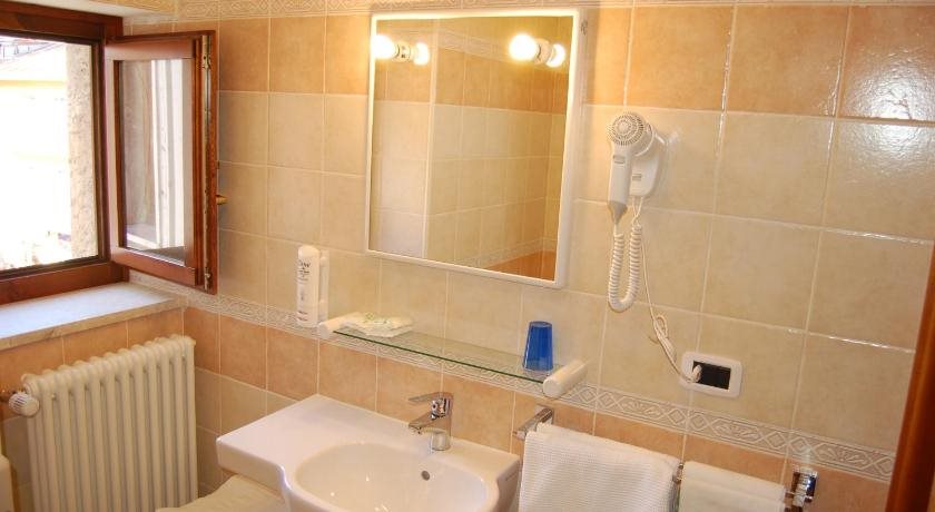 Hotel Lo Sciatore — hotel in Spezzano Della Sila
