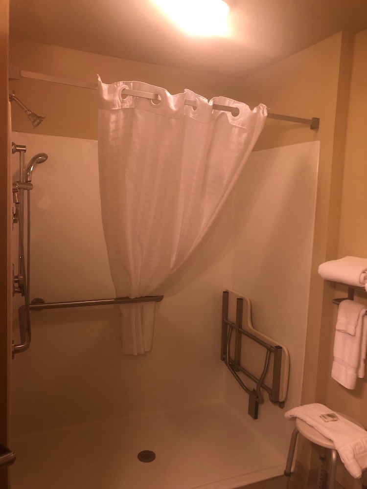Cobblestone Inn & Suites Eads - photo 29