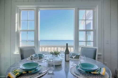 Stunning Waterfront Views Beach steps away — Wellfleet — photo 4
