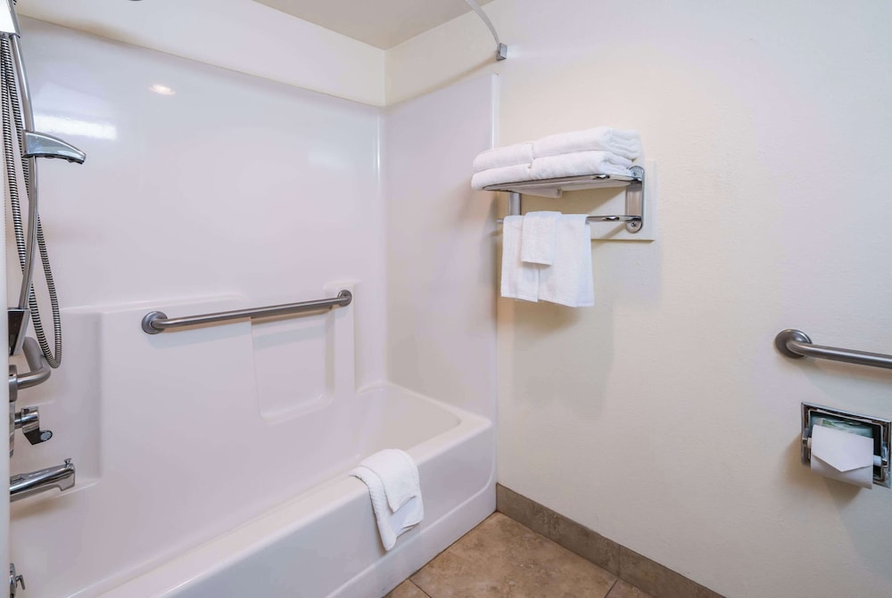 Quality Inn & Suites Coeur d'Alene - photo 24
