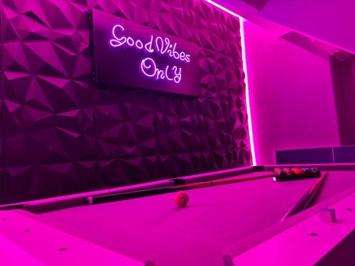 Toller Heights — 4-Star Luxury Hotel in Bradford, United Kingdom