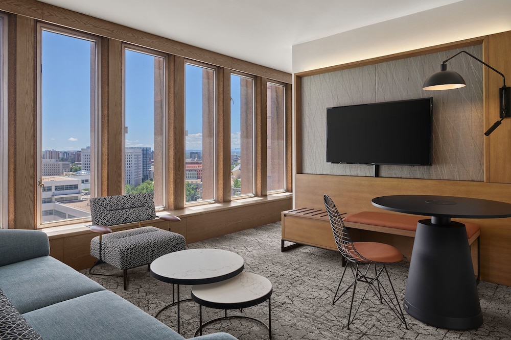 Sheraton Denver Downtown Hotel - photo 35