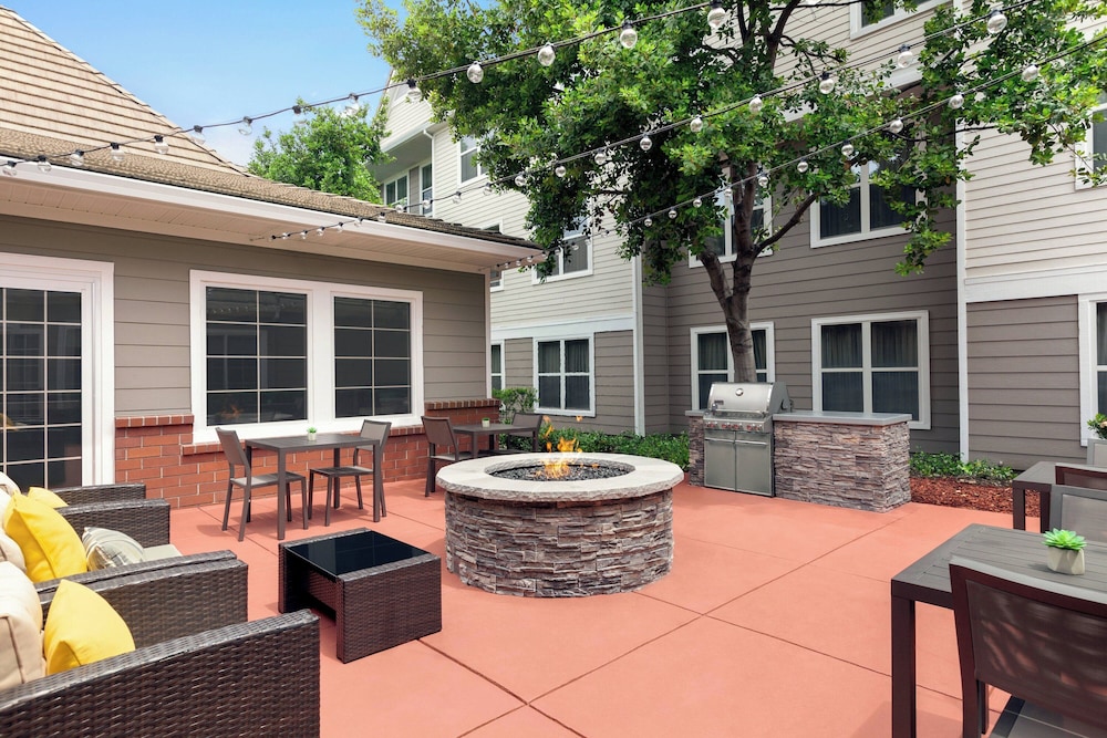 Residence Inn by Marriott Vacaville - photo 22
