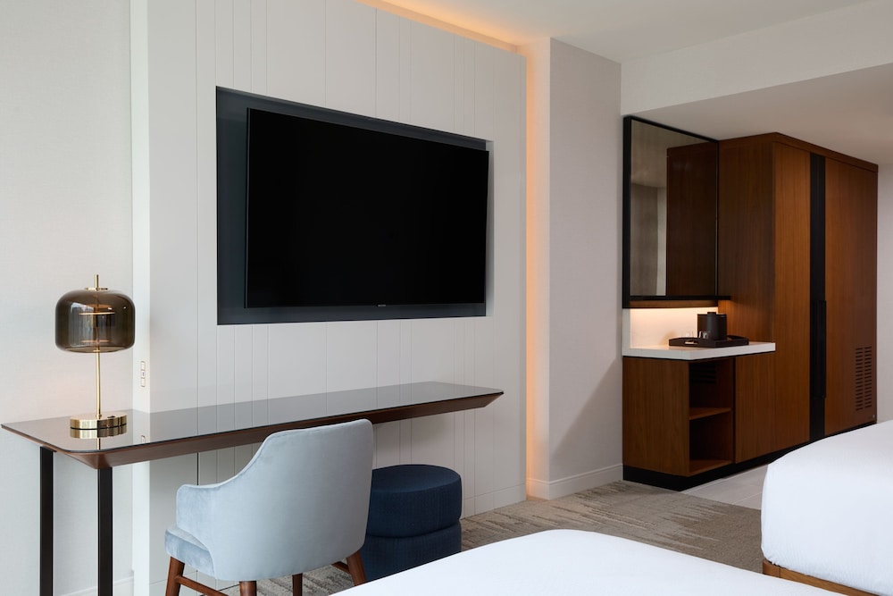 JW Marriott Dallas Arts District Hotel - photo 9