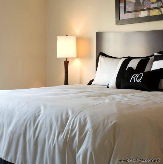 Hotel Suites Of The Market Common - photo 7