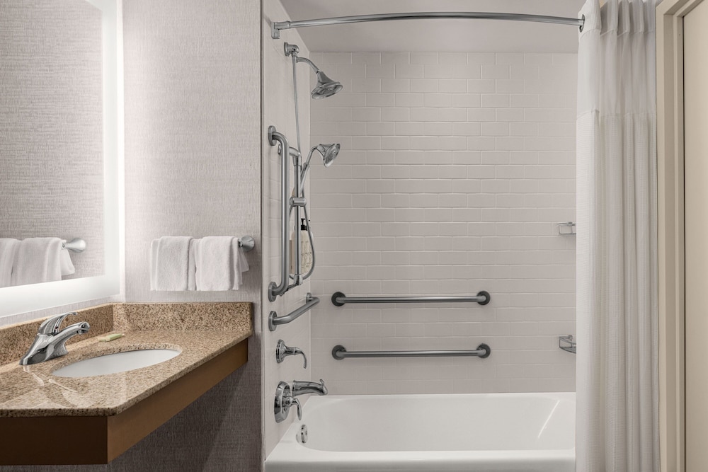 Fairfield Inn & Suites by Marriott Washington DC Downtown - photo 19