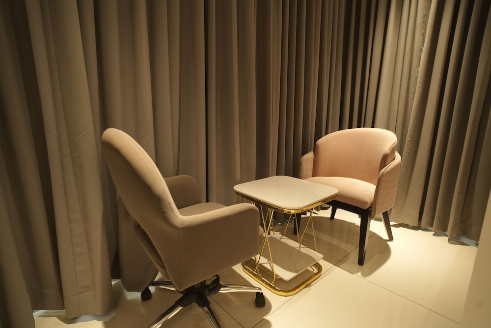 Ramee Tarang Hotel Indore — Indore — photo 2