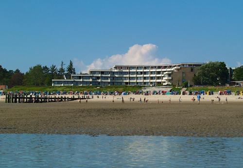 Haus Bi De Wyk D1a — 4-Star Luxury Hotel in Wyk Auf Foehr, Germany