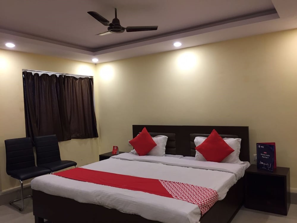 OYO 3511 Crystal Studio in Jamshedpur, India