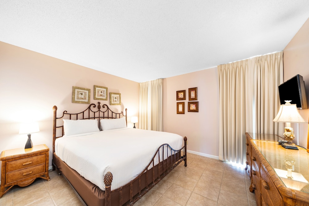Edgewater Beach and Golf Resort by Resort Collection IV Panama City Beach - photo 11