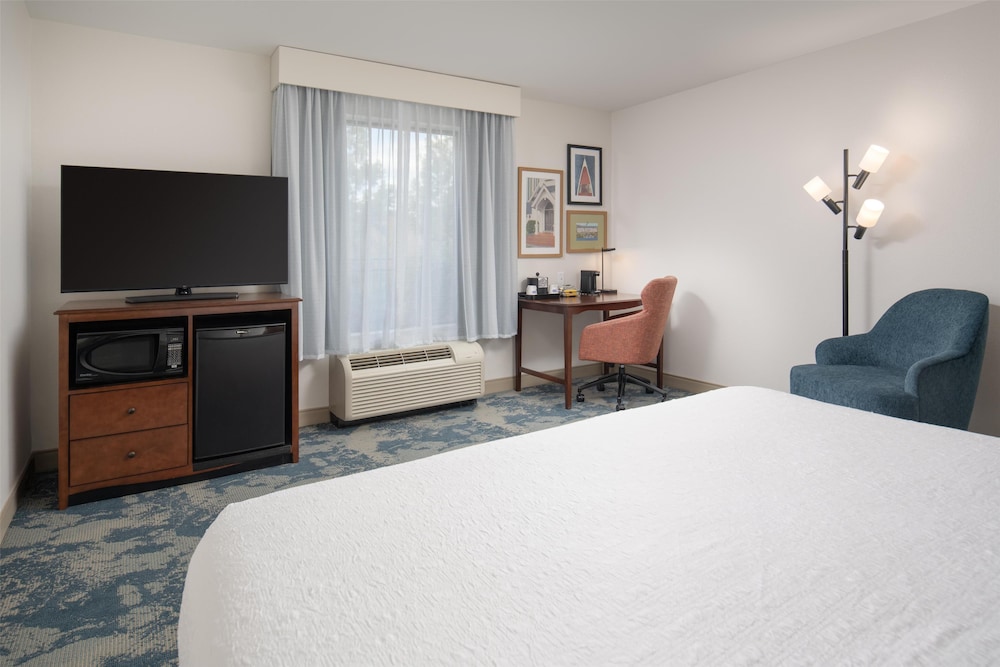 Hampton Inn Kimball - photo 16
