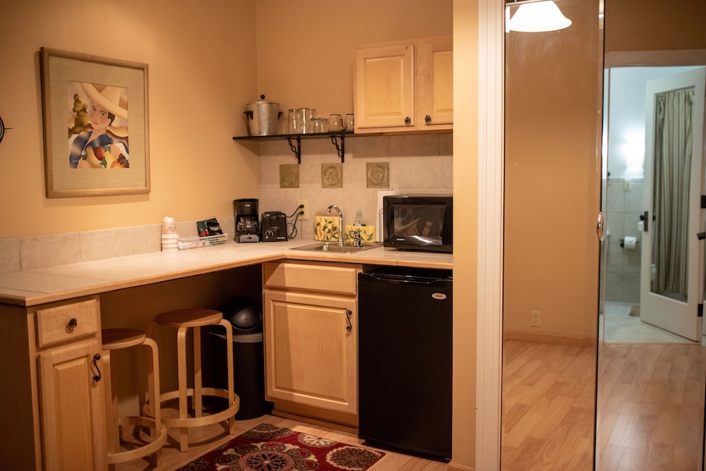 Fountainview Inn - photo 42