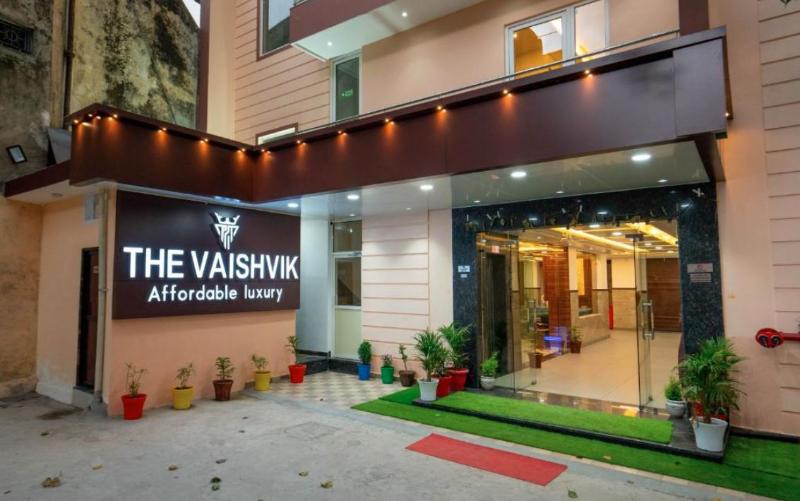 Hotel The Vaishvik Banganga Road in Katra, India