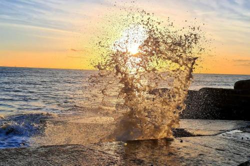 House on Costal Village free parking — 4-Star Luxury Hotel in Peacehaven, United Kingdom