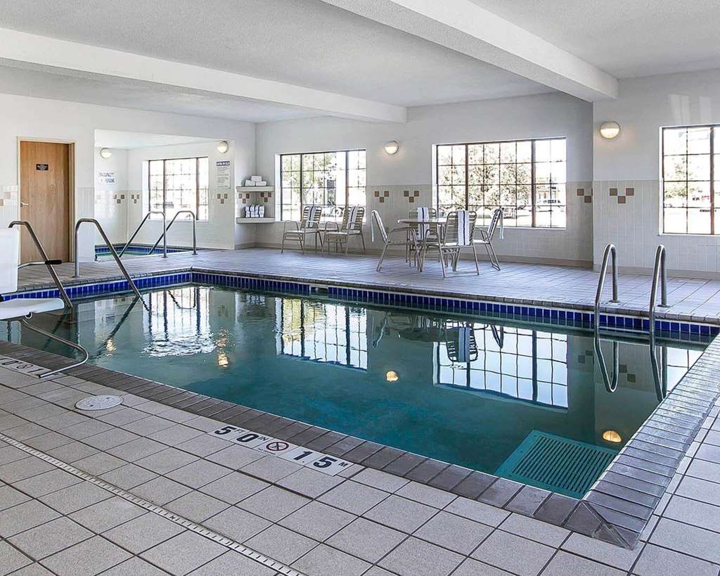 Comfort Inn Owatonna near Medical Center - photo 47