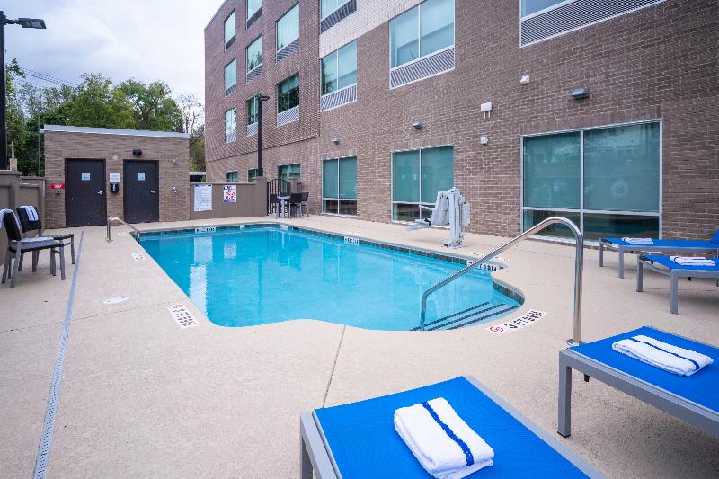 Holiday Inn Express Brevard City Center by IHG - photo 28