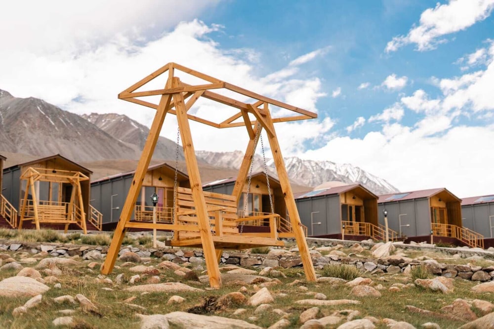 Falcon'S Cottages - last minute hotel in Leh